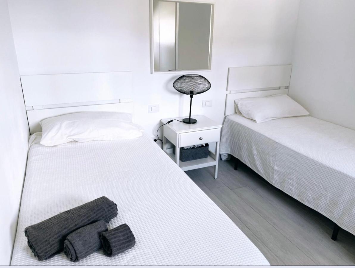 The White Heart House - Attic Sea View Apartamento Los Cristianos  Exterior foto