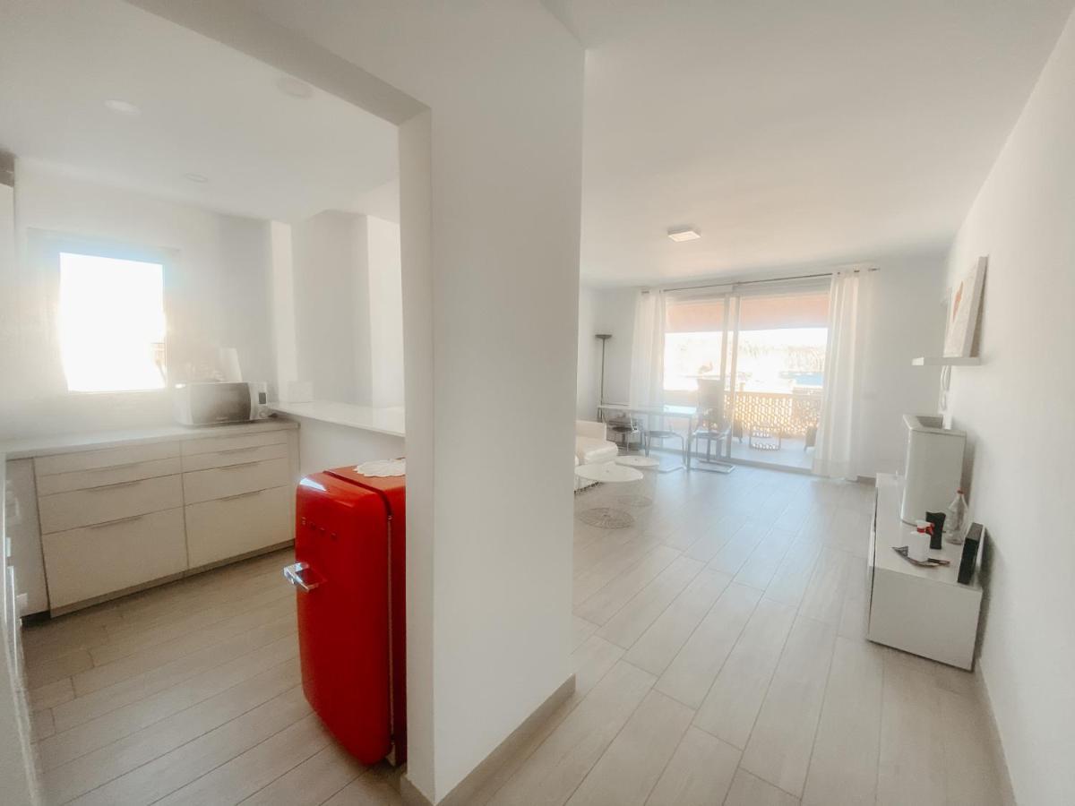 The White Heart House - Attic Sea View Apartamento Los Cristianos  Exterior foto