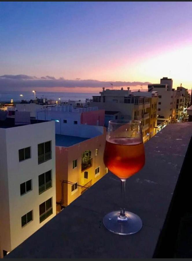 The White Heart House - Attic Sea View Apartamento Los Cristianos  Exterior foto