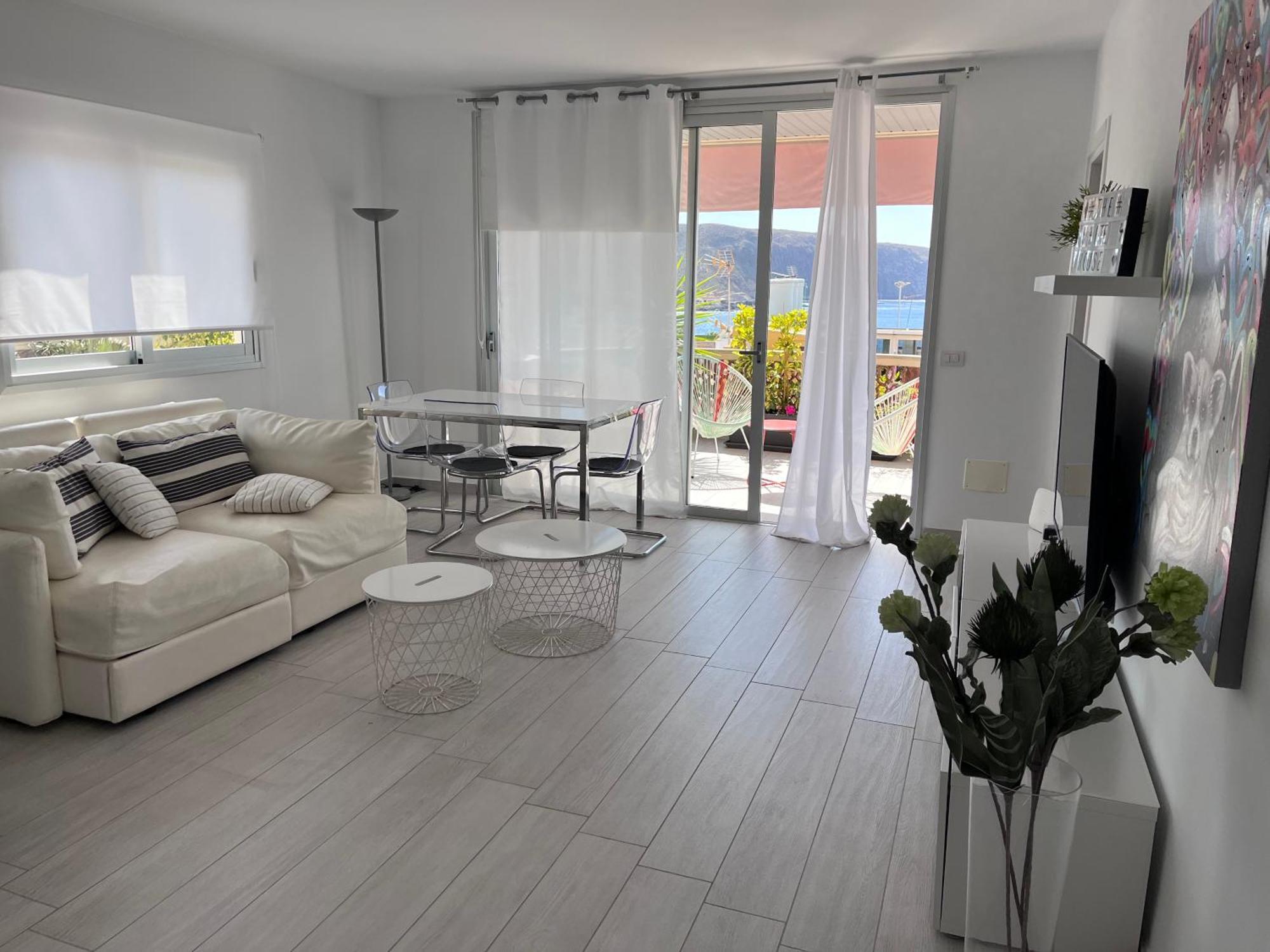 The White Heart House - Attic Sea View Apartamento Los Cristianos  Exterior foto