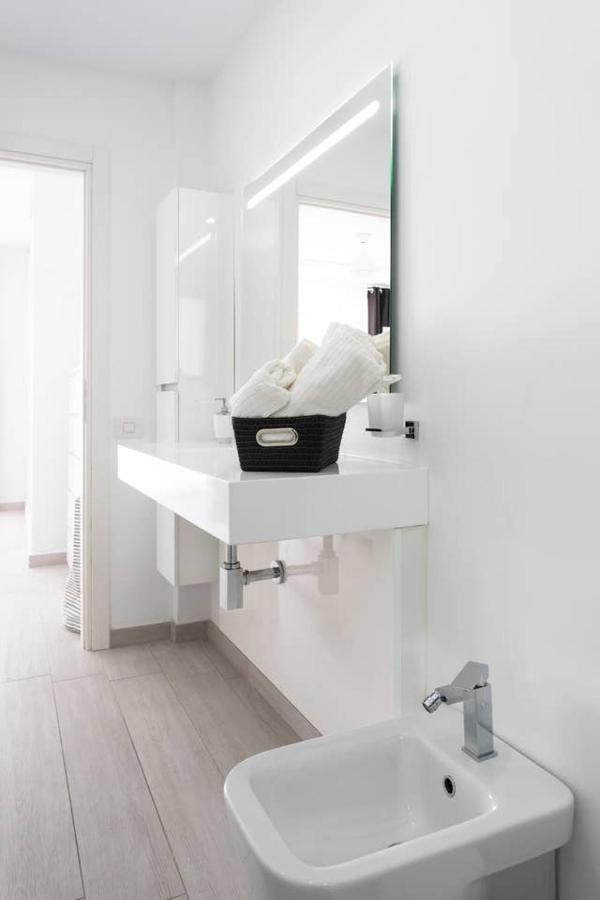 The White Heart House - Attic Sea View Apartamento Los Cristianos  Exterior foto